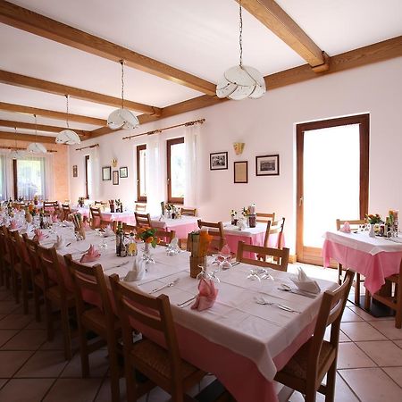 Albergo Alpino Da Tullio Avio Eksteriør billede